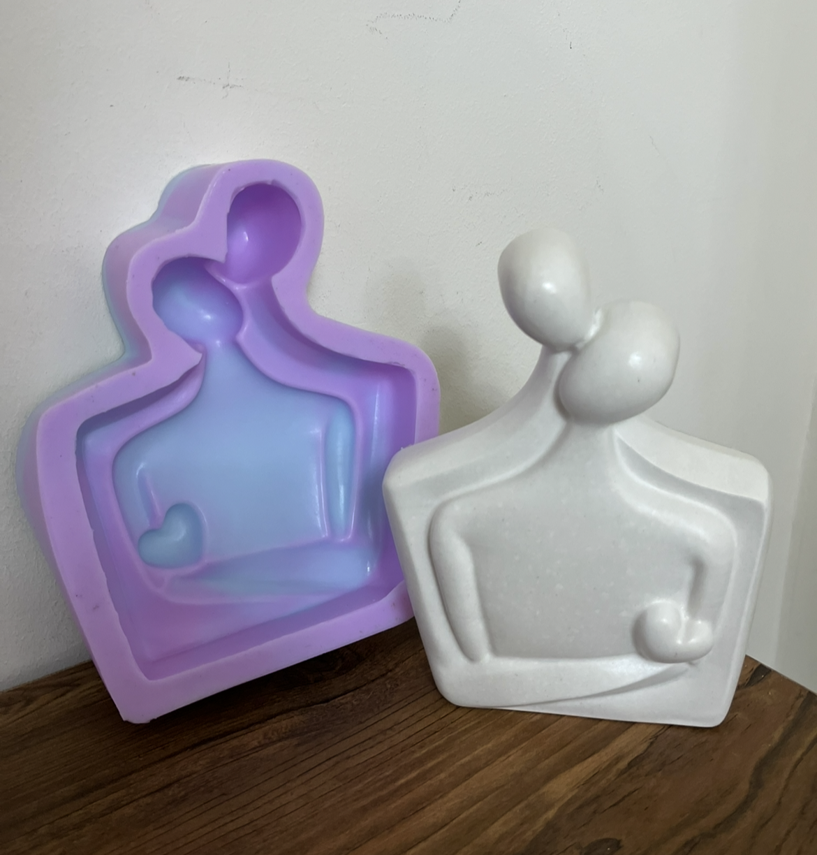 قالب سیلیکونی همدم ۱۸ سانتی پشت صاف